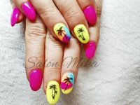 Gélové nechty 2025